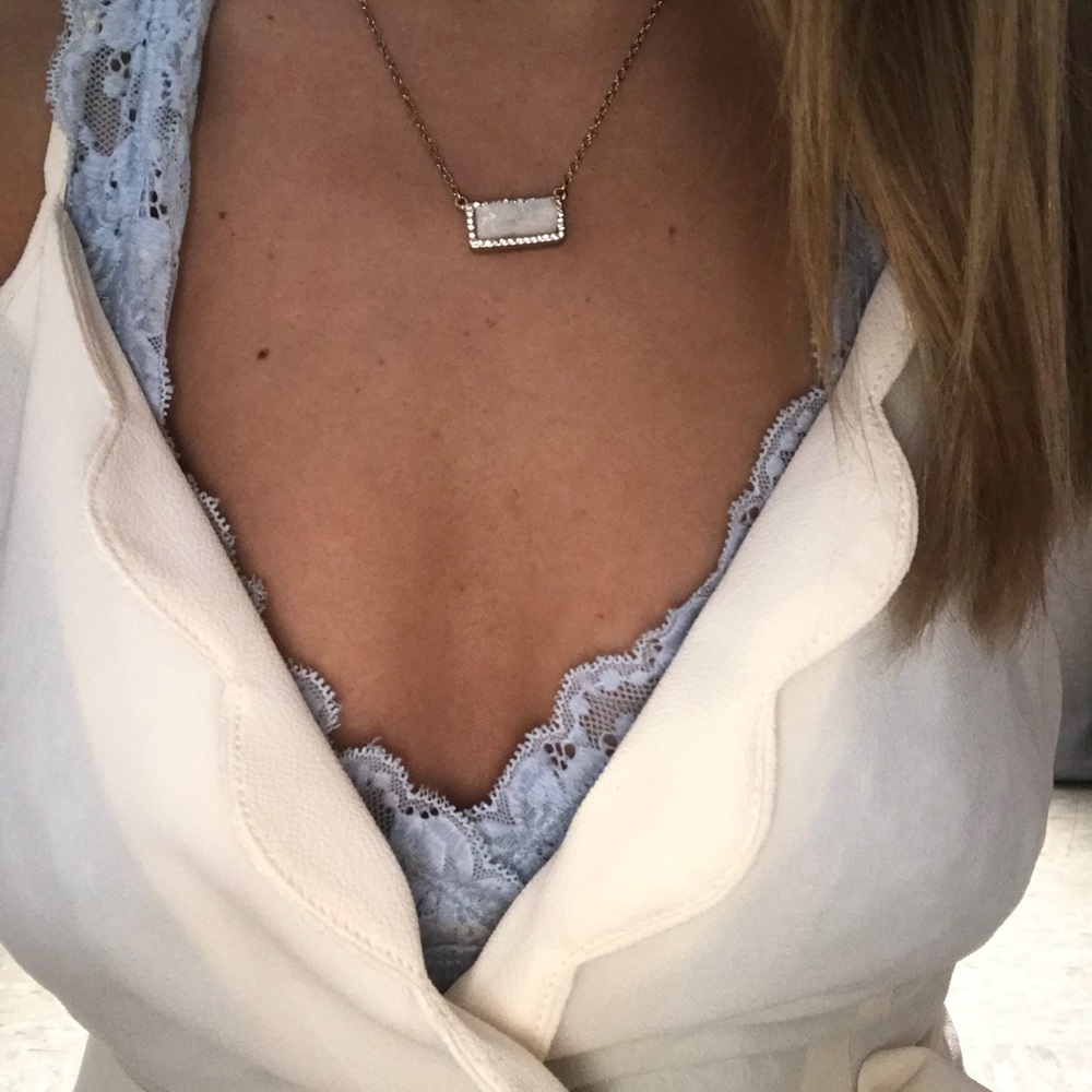 Sparkly gem gold necklace